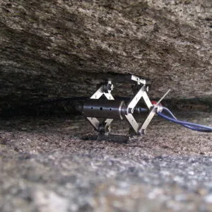 "Scissor-Jack" Crackmeter (VW) Model 4420-1X-50