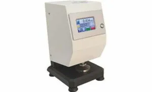 Universal Micrometer (25-0,001 MM) IDM