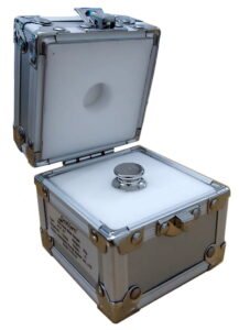 Batu Timbangan Stainless Steel Weight Class F1 (PC) – AT-F1 – 200G