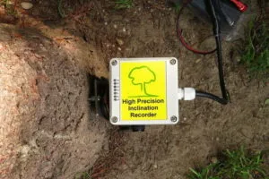 Alat Uji Pohon DynaTree Root And Trunk Testing System FAKOPP